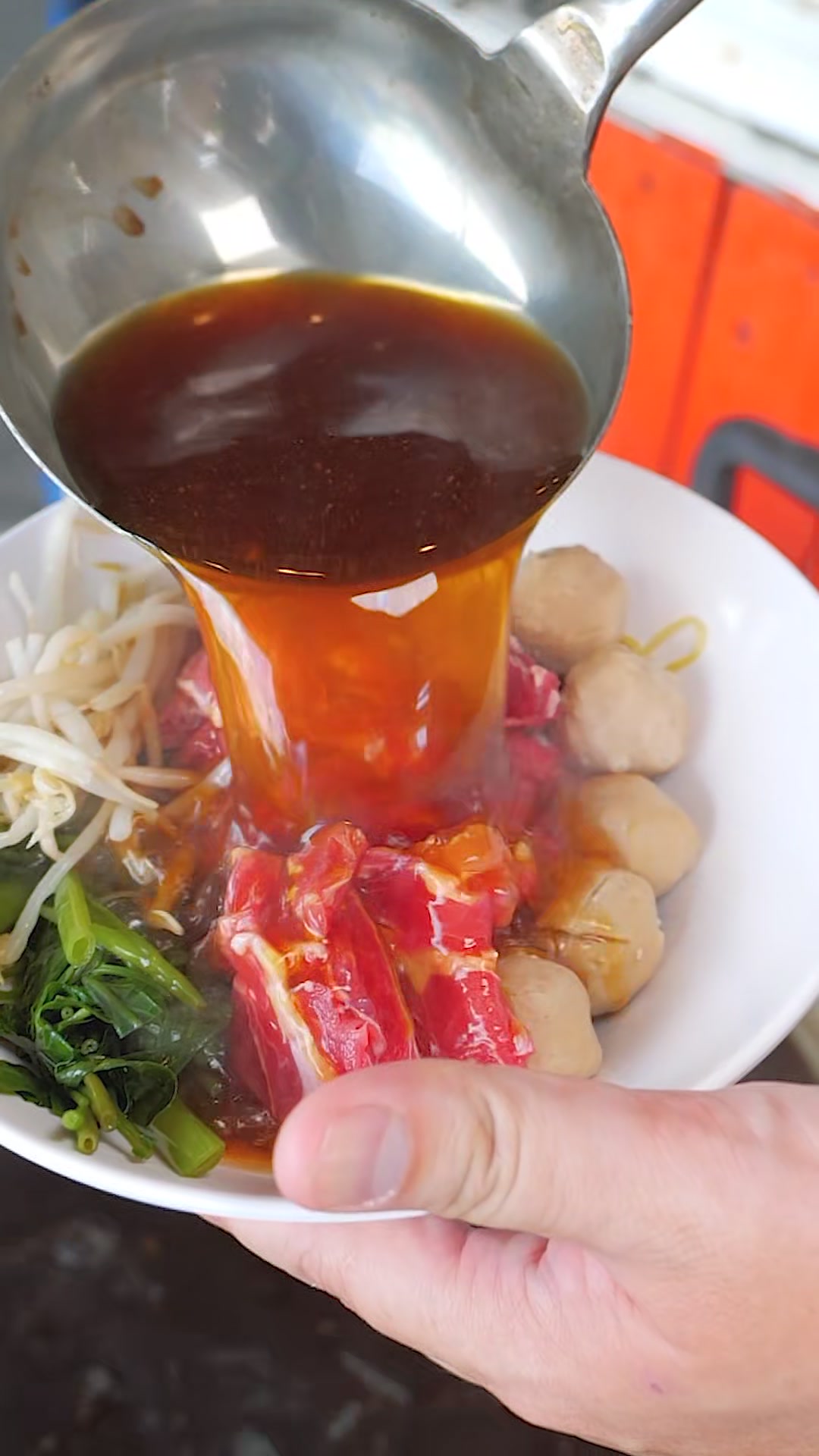 บุฟเฟ่ต์เตี๋ยวเนื้อริบอาย!!! 99 บาท พิกัดรังสิต เนื้อตุ๋น เอ็นตุ๋น ไม่อั้น หมูสไลด์ ลูกชิ้น ผัดสดๆ น่องไก่ ปีกไก่ มีครบ