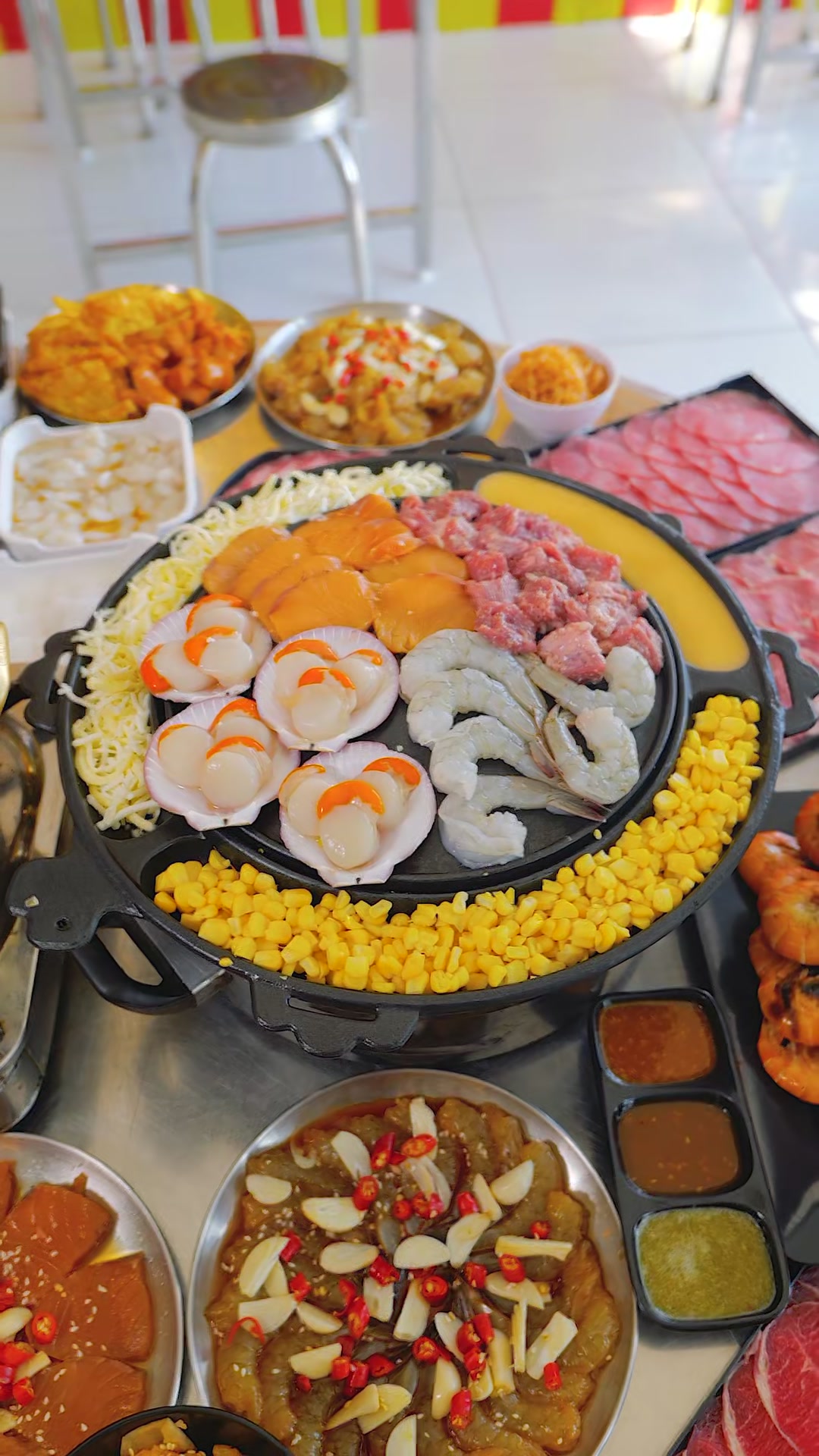 บุฟเฟ่ต์ไข่หมึกในตำนาน มีกุ้งแม่น้ำเผาให้กินไม่อั้น #ปิ้งย่างเกาหลี #grillzobuffet #มูมมาม #มหาชัยสมุทรสาคร #fypシ 